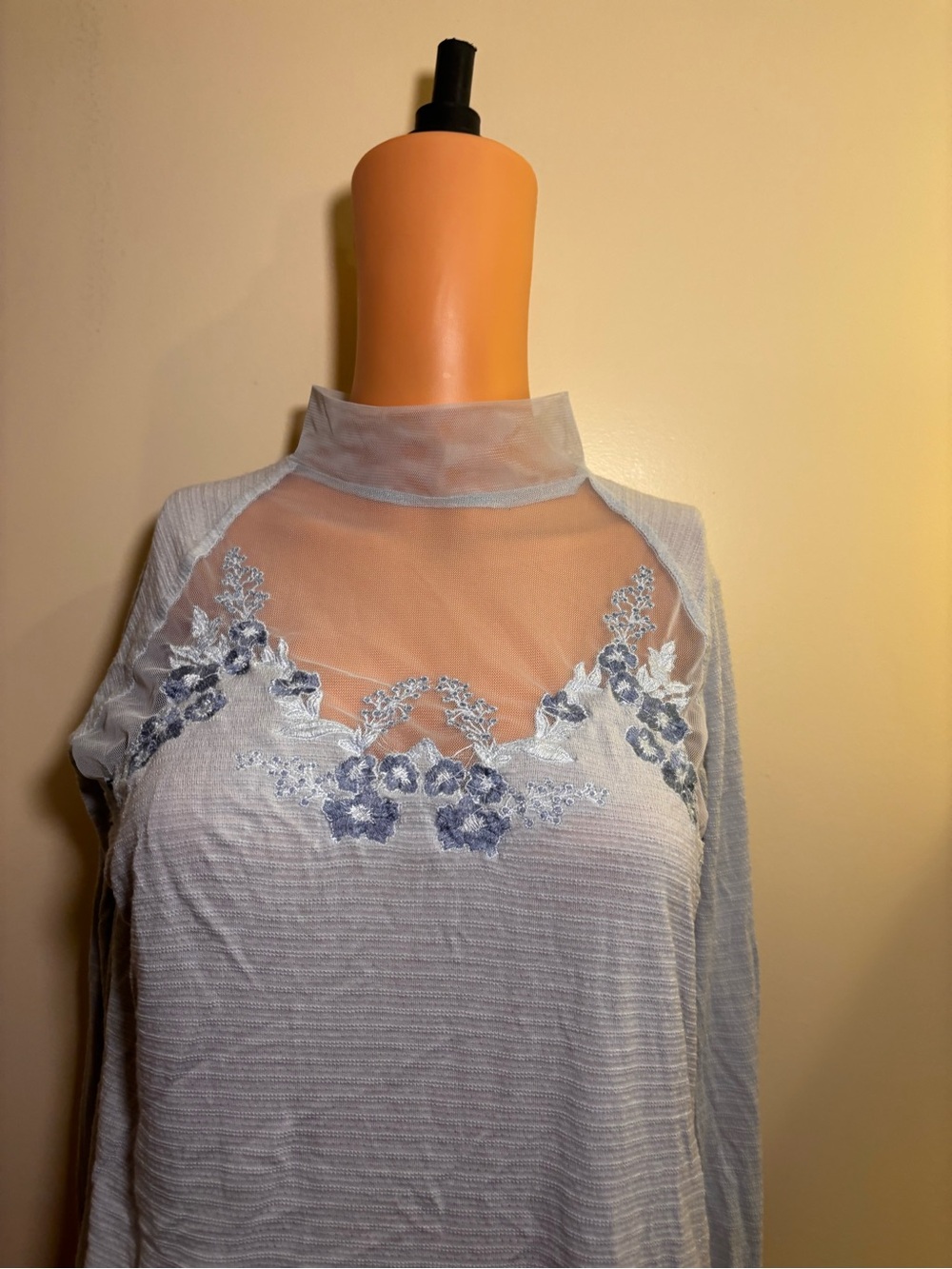 Free People Light Blue Sheer-Back Lace Blouse - Picture 6 of 7